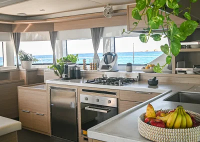 673f472c5faef230d80f6ac9