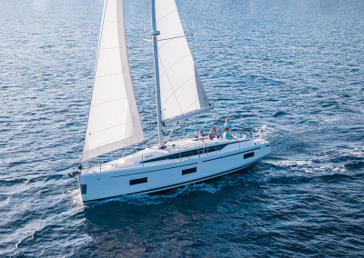 Bavaria C42